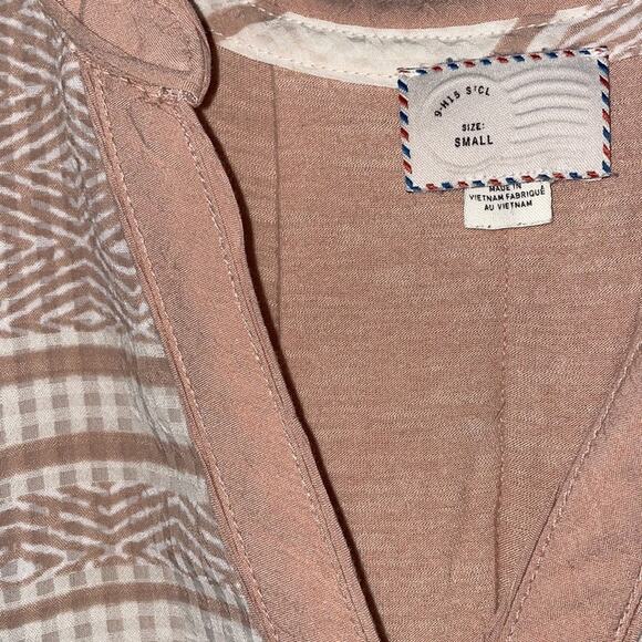 Anthropologie Postage Stamp Blush Pink Top Summer Casual Sheer Y2K - Picture 2 of 6